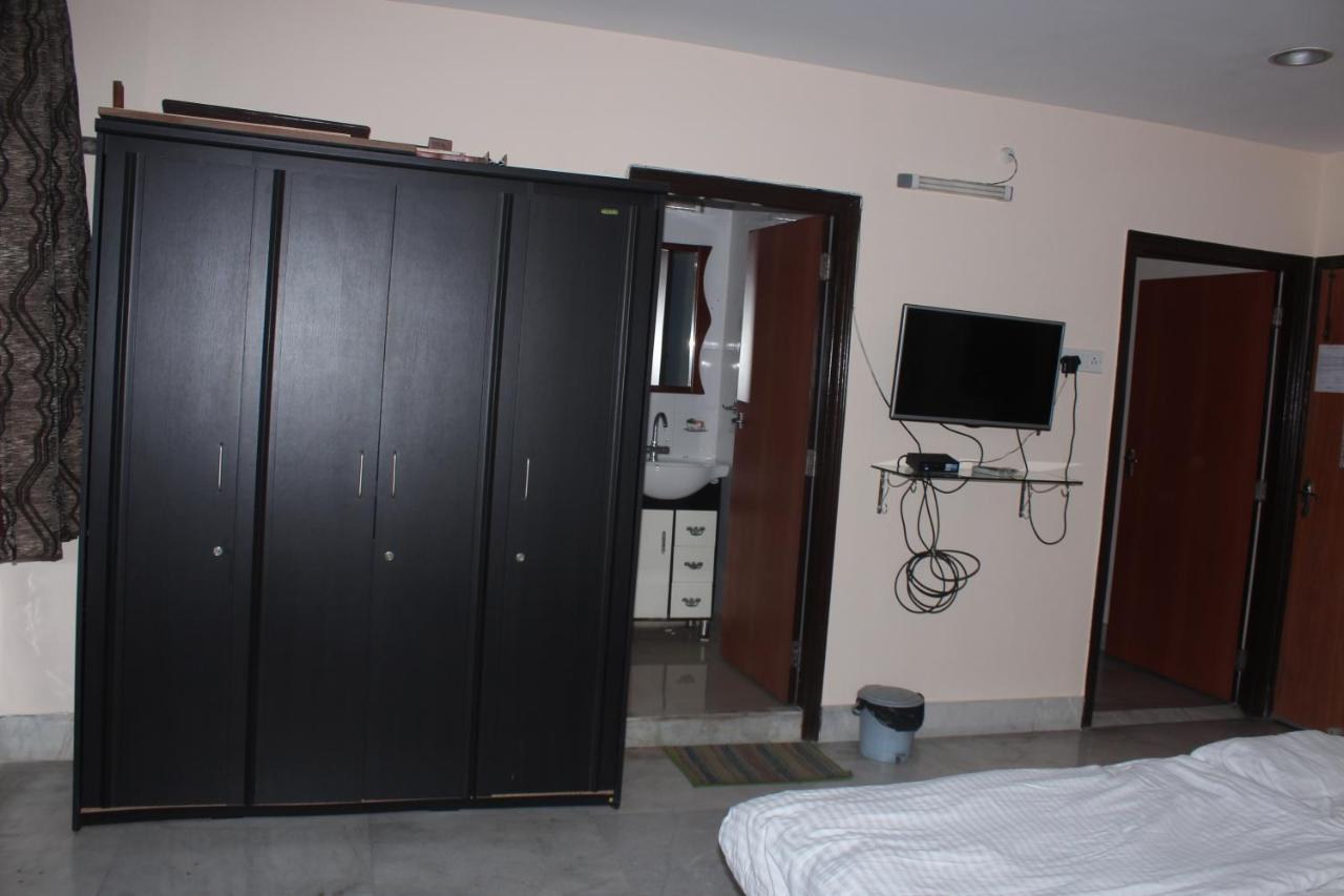 Service Apartments, Park Street, Calcutta Eksteriør bilde