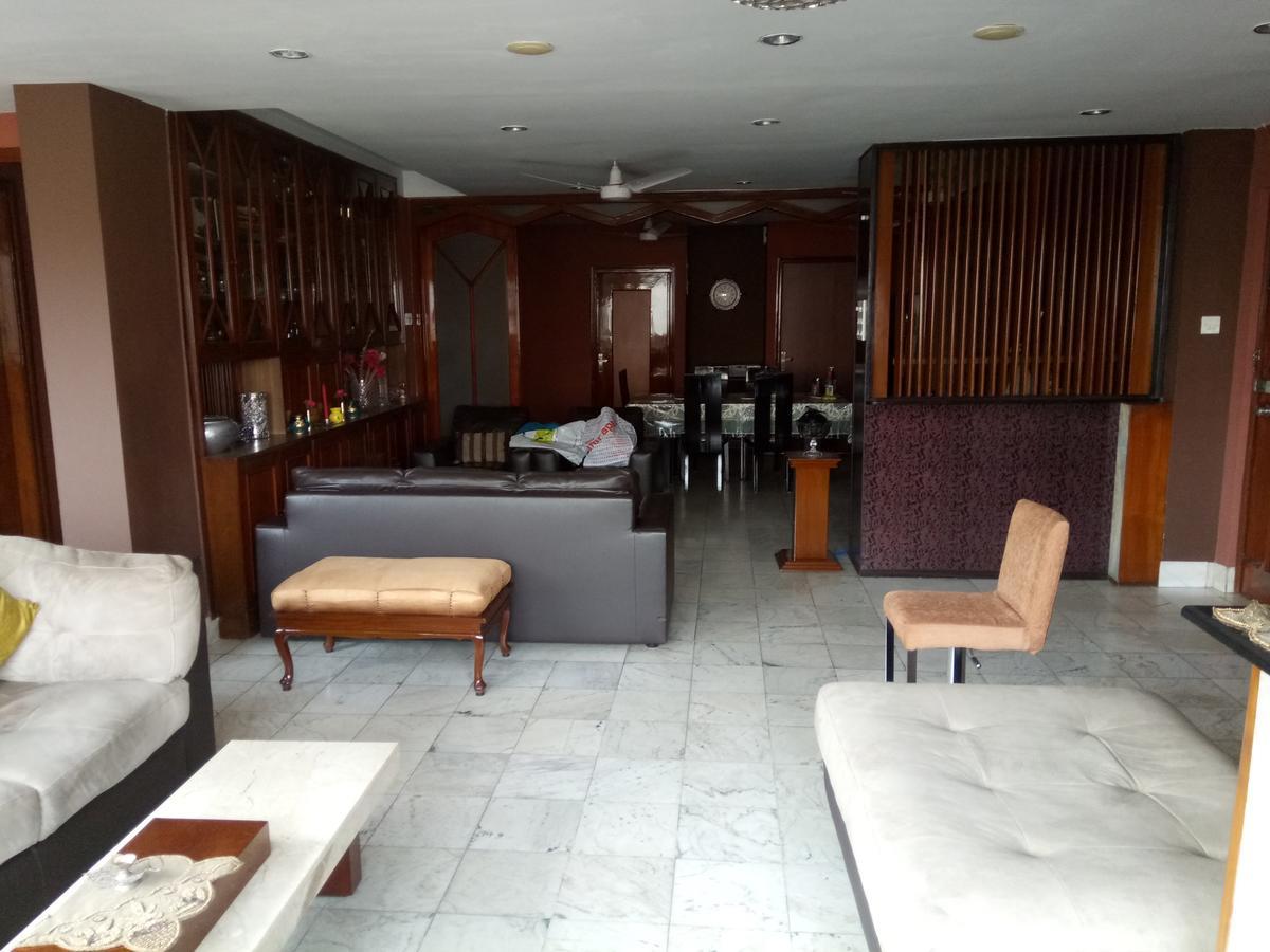 Service Apartments, Park Street, Calcutta Eksteriør bilde