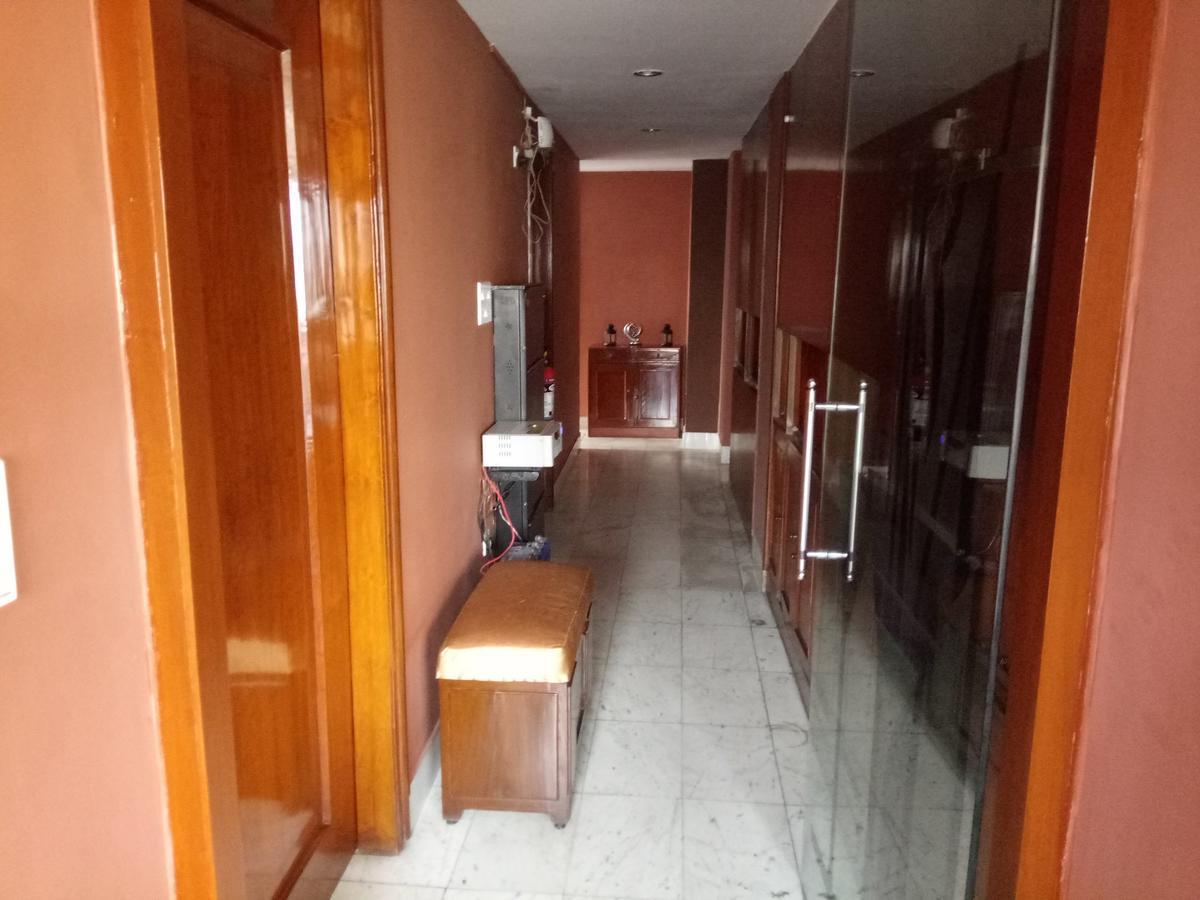 Service Apartments, Park Street, Calcutta Eksteriør bilde